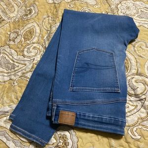 NWOT American Eagle Jeggings